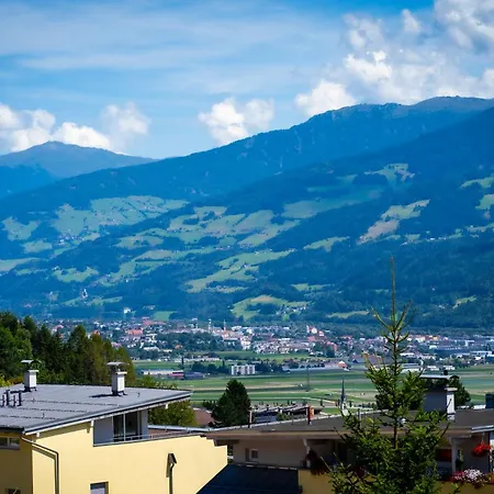 Canisiusbruennl Self- Check In Innsbruck