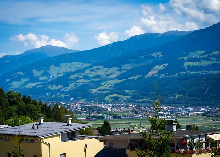 Canisiusbruennl Self- Check In Innsbruck